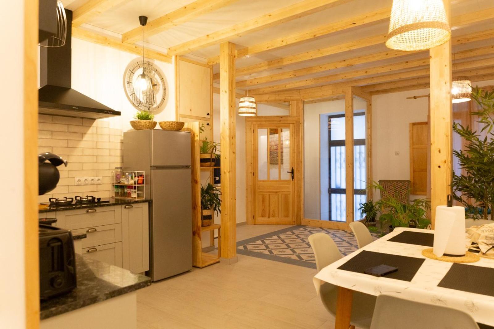 La Casa Del Poeta Apartment Alicante Bagian luar foto